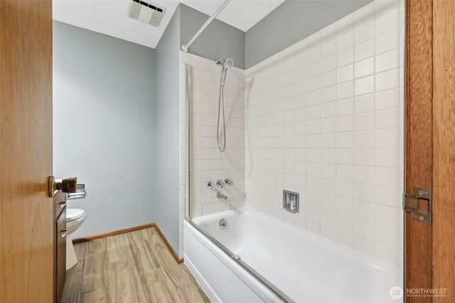 7210 NE 162nd Street, Kenmore, WA 98028