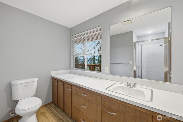 7210 NE 162nd Street, Kenmore, WA 98028