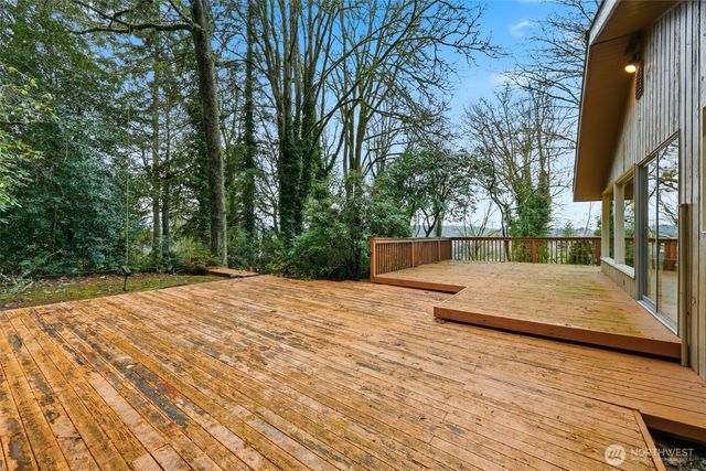 7210 NE 162nd Street, Kenmore, WA 98028