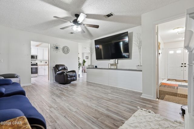 7801 Deerfield Lane, Panama City, FL 32404