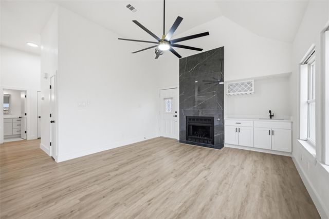 2230 Arbor Creek Drive, Carrollton, TX 75010