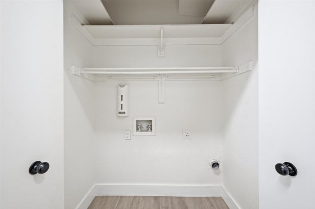 2230 Arbor Creek Drive, Carrollton, TX 75010