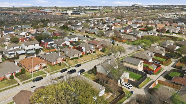 2230 Arbor Creek Drive, Carrollton, TX 75010