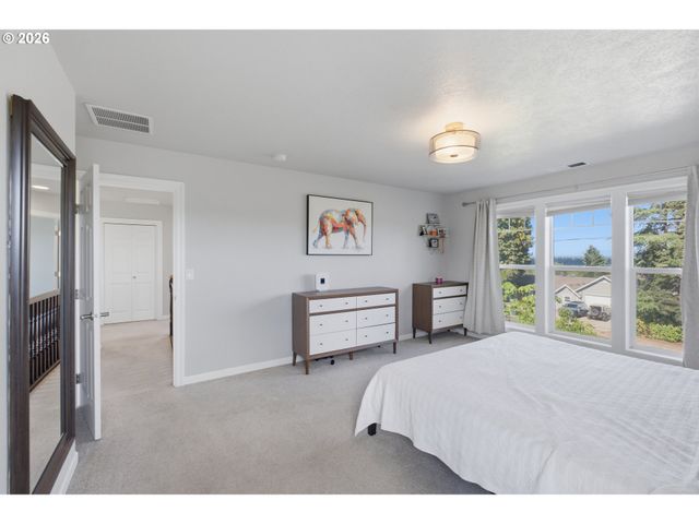 2925 DOAKS FERRY Rd Nw, Salem, OR 97304