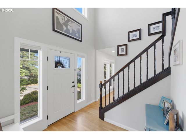 2925 DOAKS FERRY Rd Nw, Salem, OR 97304