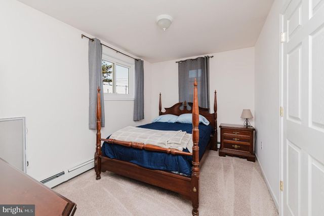 107 E DORY DR, Tuckerton, NJ 08087