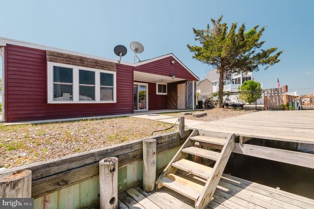 107 E DORY DR, Tuckerton, NJ 08087
