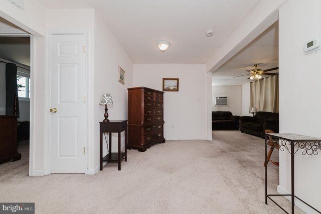 107 E DORY DR, Tuckerton, NJ 08087