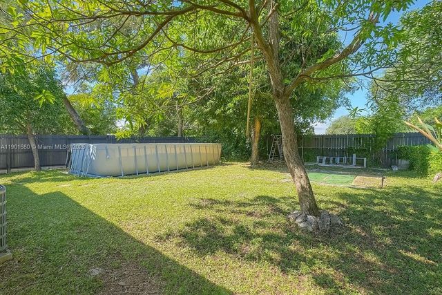 6317 Cleveland St, Hollywood, FL 33024