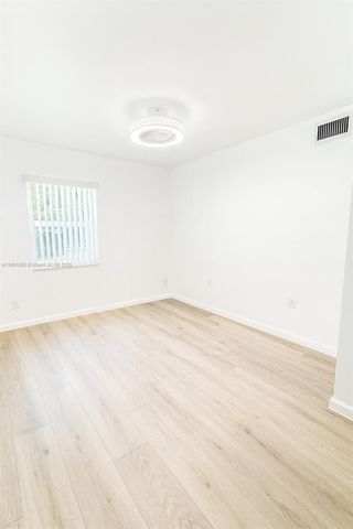 6317 Cleveland St, Hollywood, FL 33024