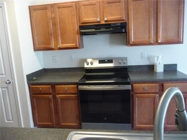 52 Providence Oak Court, Lawrenceville, GA 30046