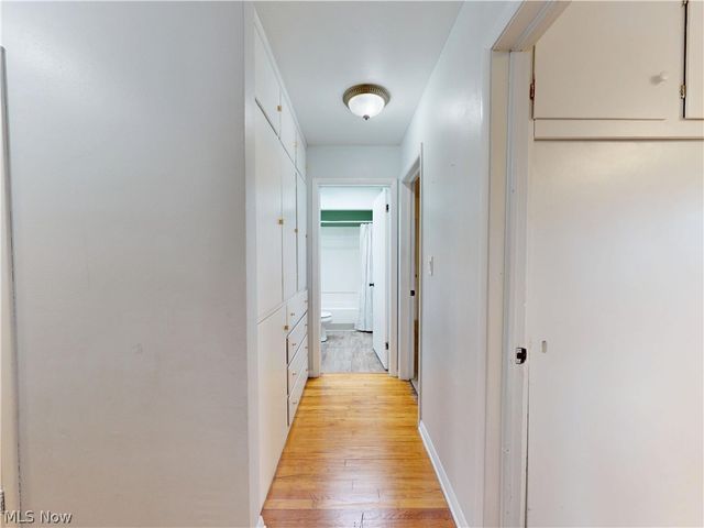 162 S Leavitt Road, Amherst, OH 44001