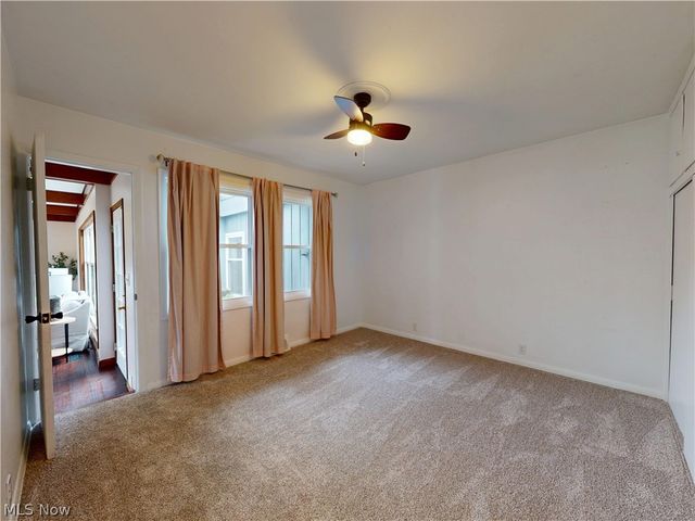 162 S Leavitt Road, Amherst, OH 44001