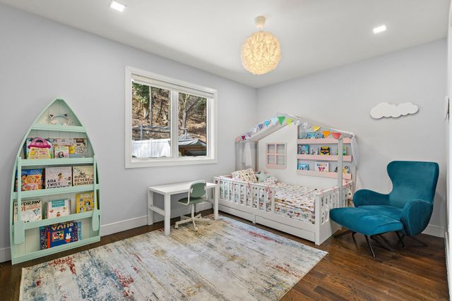 504 UNDERCLIFF AVE, Edgewater, NJ 07020