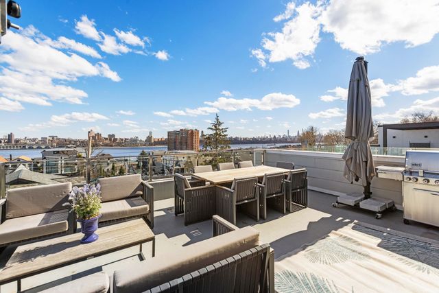 504 UNDERCLIFF AVE, Edgewater, NJ 07020