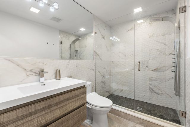 504 UNDERCLIFF AVE, Edgewater, NJ 07020