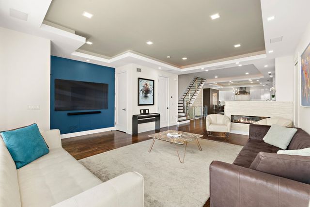 504 UNDERCLIFF AVE, Edgewater, NJ 07020