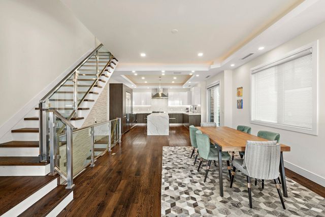 504 UNDERCLIFF AVE, Edgewater, NJ 07020