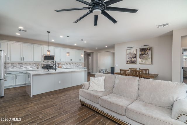 14405 W FAYE Way, Surprise, AZ 85387