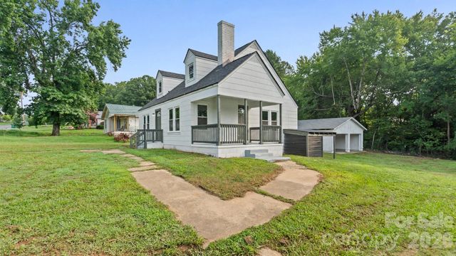 1306 Pennington Road, Albemarle, NC 28001