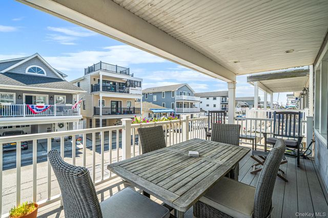 85 Delaware Avenue, Long Beach, NY 11561