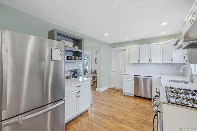 85 Delaware Avenue, Long Beach, NY 11561