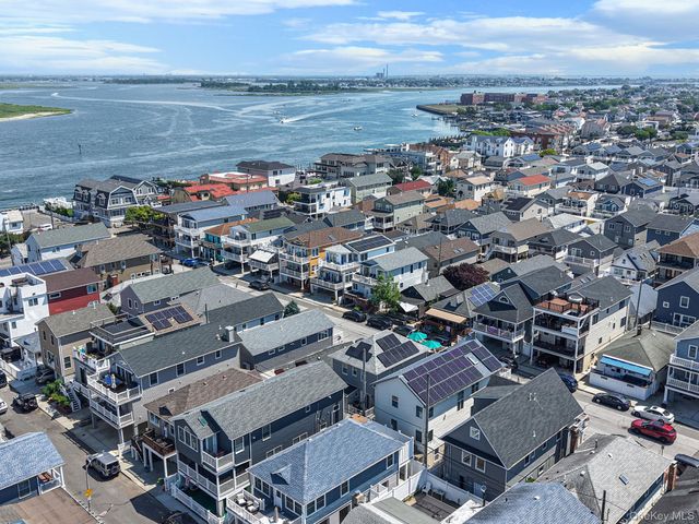 85 Delaware Avenue, Long Beach, NY 11561