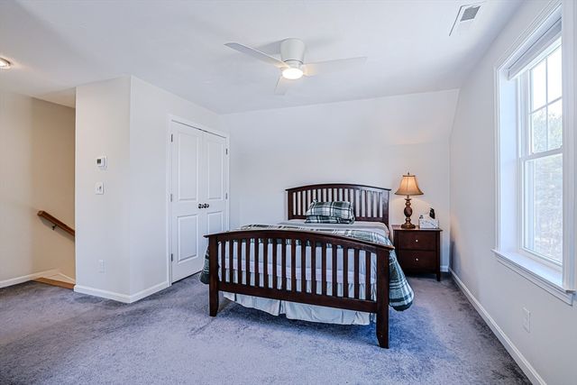 2 Walter G Wiede St 1, Chelmsford, MA 01863