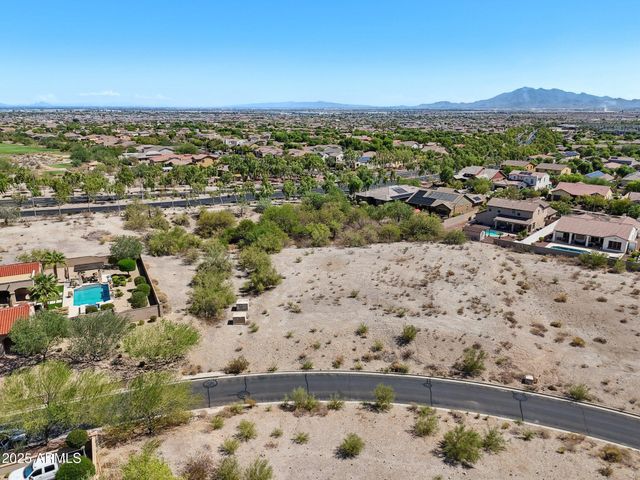 21009 W MOUNTAIN COVE Place, Buckeye, AZ 85396