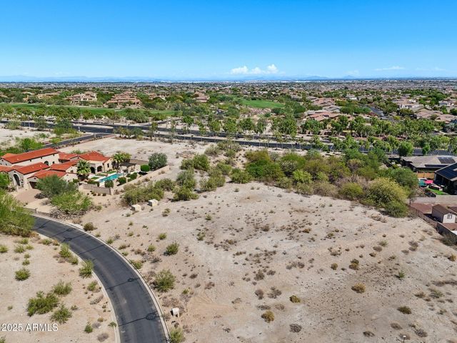21009 W MOUNTAIN COVE Place, Buckeye, AZ 85396