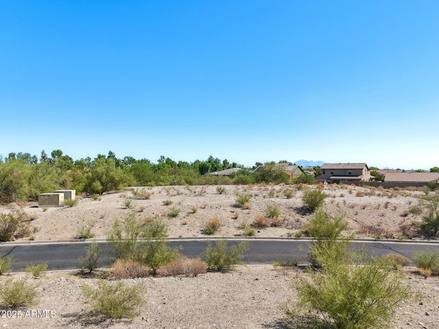 21009 W MOUNTAIN COVE Place, Buckeye, AZ 85396