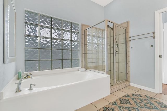 13339 Binnacle Way, Galveston, TX 77554