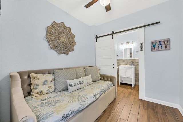 13339 Binnacle Way, Galveston, TX 77554