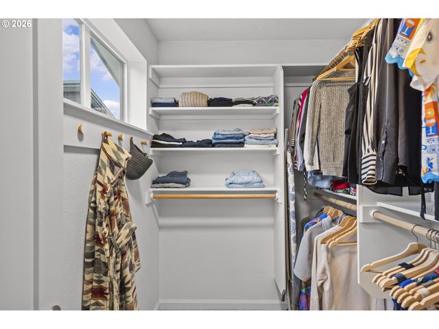 65 Ne 58TH Ave, Portland, OR 97213