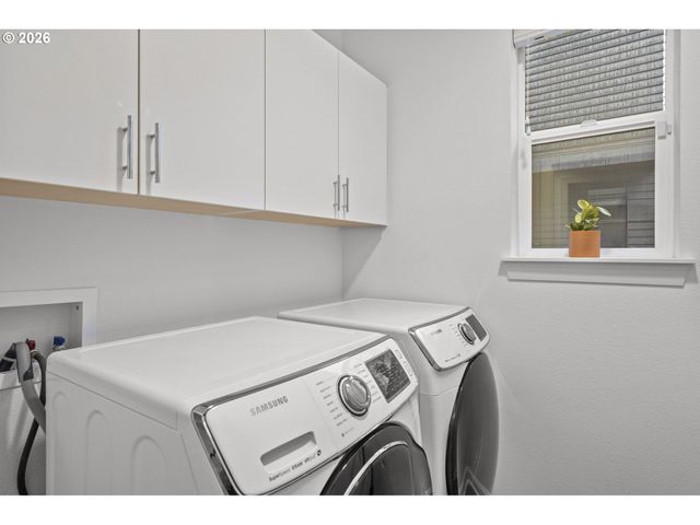 65 Ne 58TH Ave, Portland, OR 97213