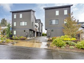 65 Ne 58TH Ave, Portland, OR 97213
