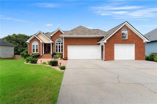 32 Shagbark Drive SW, Cartersville, GA 30120