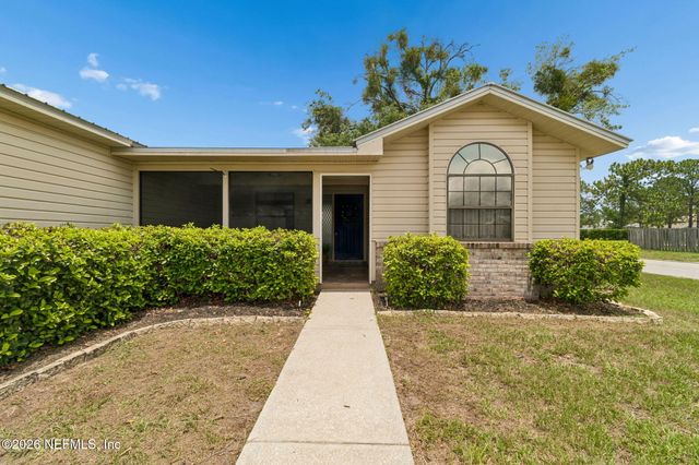 6102 W 1ST Manor, Palatka, FL 32177