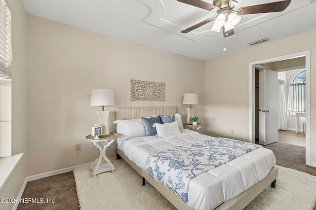 6102 W 1ST Manor, Palatka, FL 32177