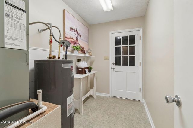 6102 W 1ST Manor, Palatka, FL 32177