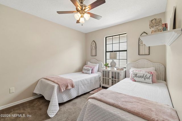 6102 W 1ST Manor, Palatka, FL 32177