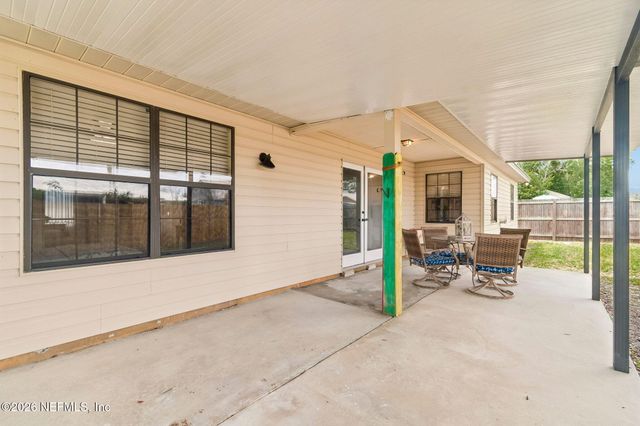 6102 W 1ST Manor, Palatka, FL 32177