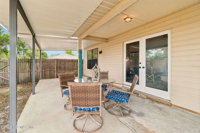 6102 W 1ST Manor, Palatka, FL 32177