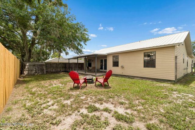 6102 W 1ST Manor, Palatka, FL 32177