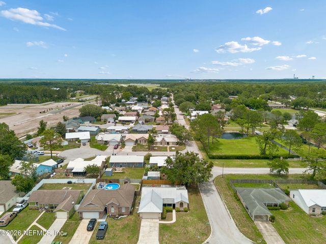 6102 W 1ST Manor, Palatka, FL 32177