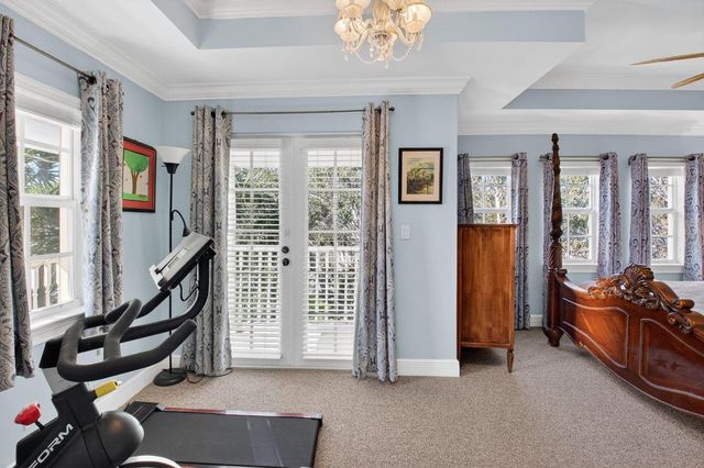 1037 W Heritage Club Circle, Delray Beach, FL 33483