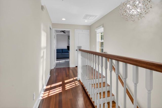 1037 W Heritage Club Circle, Delray Beach, FL 33483