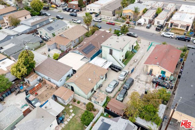 1166 E 64th Street, Los Angeles, CA 90001