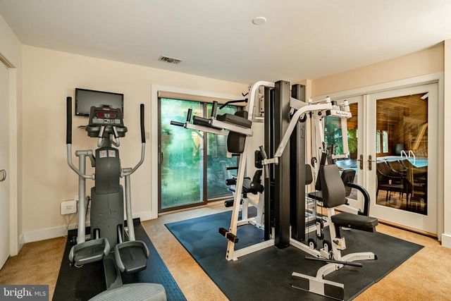 7 BITTERSWEET DR, West Chester, PA 19382