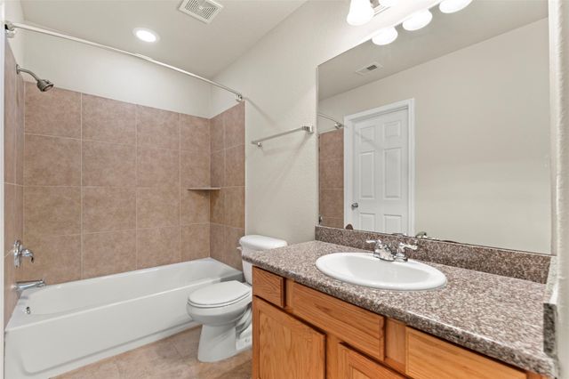 16940 Juneau Street W, Montgomery, TX 77316